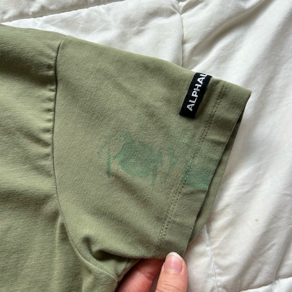 Alphalete Baby tee || - Picture 6 of 6